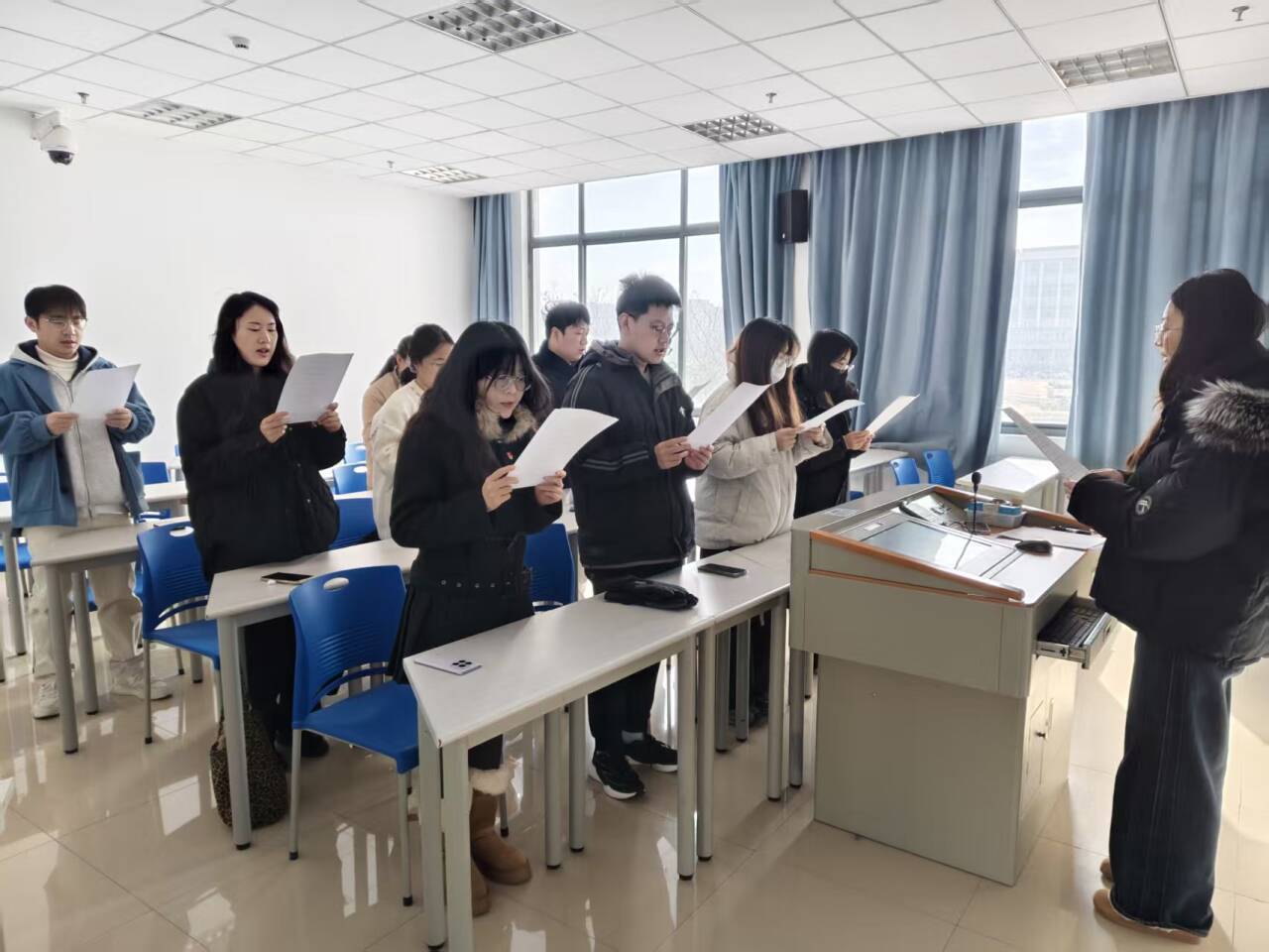 外国语.jpg